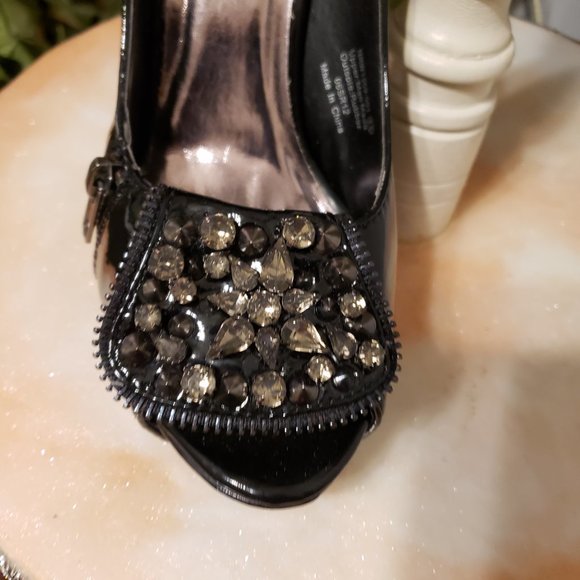 New Not Rated Black Open Toe Platform Heels - Picture 10 of 13